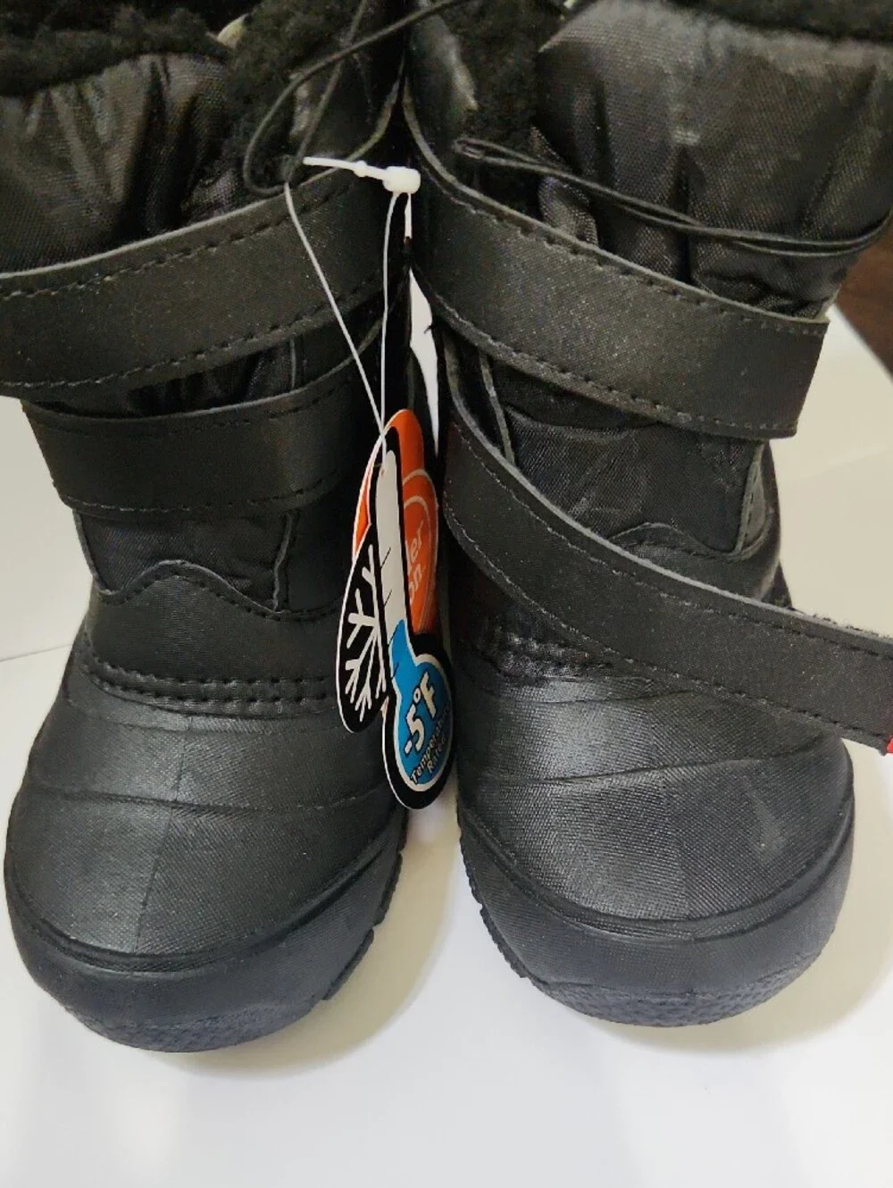 wonder nation Black Kids' Snow Boots with Red Accents
